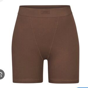 Skims Boyfriend Boxers!